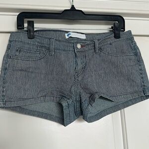 Levi Shorts